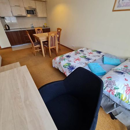 10Q - Z6 Apartament 802 Varşovia Exterior foto